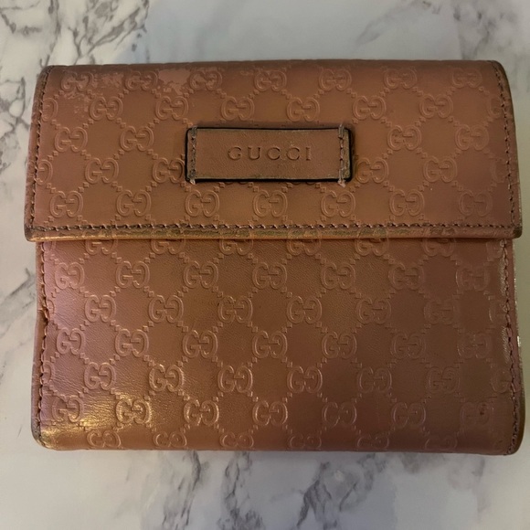 Gucci Microguccissima Compact Wallet - Picture 15 of 16